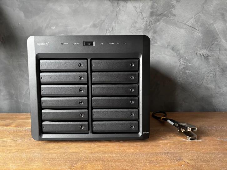 Synology DX1215 uitbreiding unit, Computers en Software, Harde schijven, Zo goed als nieuw, Desktop, NAS, Ophalen of Verzenden