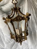 Antieke koninklijke lamp, Ophalen