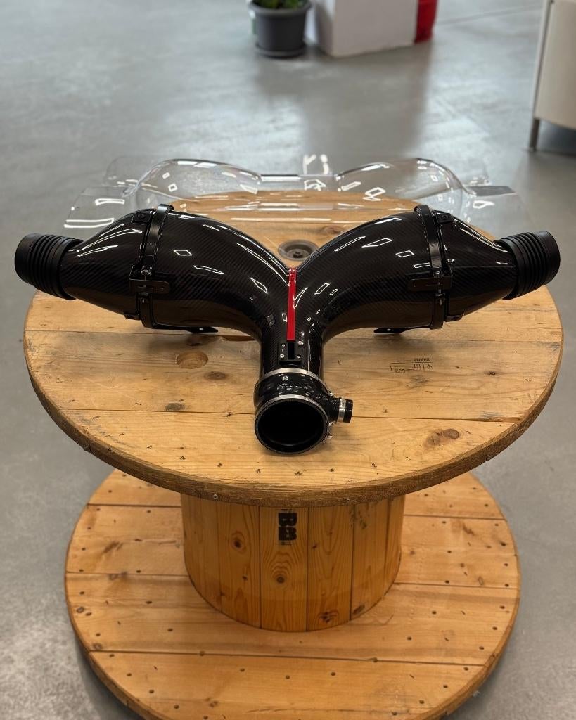 Eventuri Carbon intake airbox - Chevrolet C8 Corvette, Auto diversen, Tuning en Styling, Ophalen of Verzenden