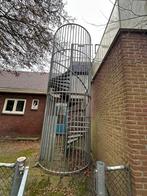 Stalen noodtrap, Ophalen, Zo goed als nieuw, Met bocht