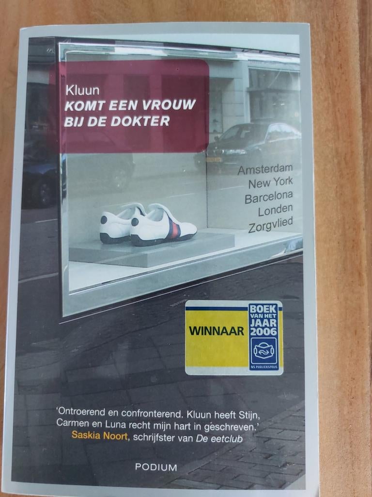 Kluun - Komt een vrouw bij de dokter (Boek van het Jaar), Boeken, Ophalen of Verzenden, Gelezen, Kluun, Nederland