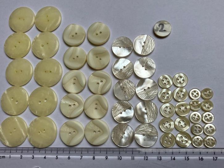 Knopen set nr. 2, Hobby en Vrije tijd, Naaien en Fournituren, Nieuw, Knoop of Knopen, Ophalen of Verzenden