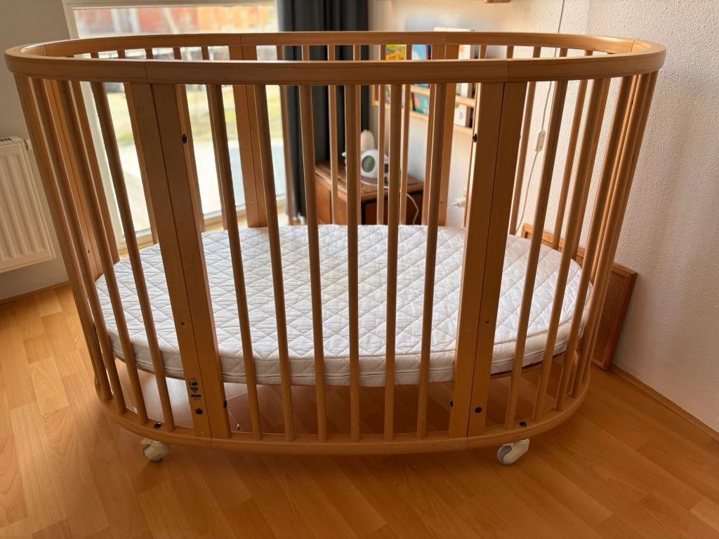 Stokke Sleepi Bed Naturel, Kinderen en Baby's, Babywiegjes en Ledikanten, Ophalen, Zo goed als nieuw, Ledikant