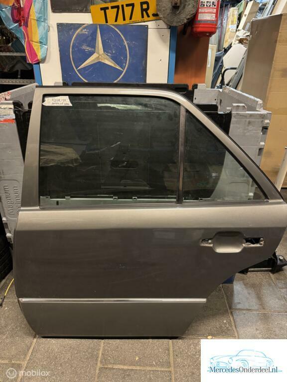 W124 Deur Sedan Links achter, Gebruikt, Deur, Ophalen of Verzenden
