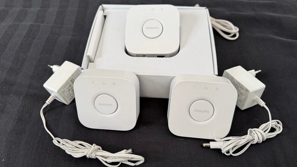3x Philips Hue Bridge - Zo goed als nieuw, Huis en Inrichting, Ophalen of Verzenden, Zo goed als nieuw, Smart home