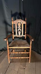Brocante landelijke armstoel met biezen zitting, Ophalen