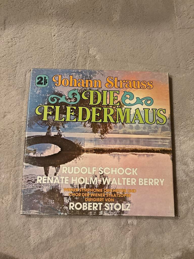 Johann Strauss - Die Fledermaus 2LP Box - Goede Staat, Cd's en Dvd's, Vinyl | Klassiek, Opera of Operette, Ophalen of Verzenden