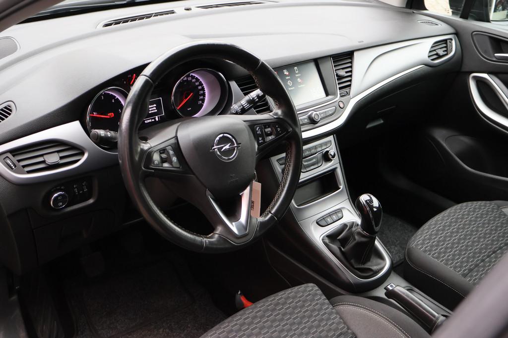 Opel Astra Sports Tourer 1.5 CDTI Business Executive | Origi, Auto's, Stof, Gebruikt, Origineel Nederlands, 140 €/maand