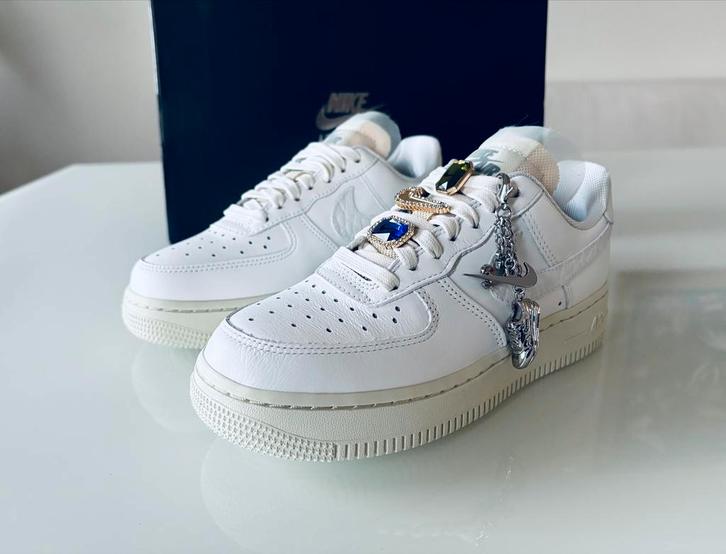 Nike Air Force 1 Low Jewels | 36, Kleding | Dames, Schoenen, Nieuw, Sneakers of Gympen, Wit, Ophalen