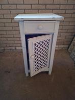 Kastje wit geverfd., Minder dan 50 cm, Gebruikt, Ophalen of Verzenden, 25 tot 50 cm