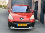 Peugeot Partner 1.6 16V 80KW Tepee 2009 Rood LPG, Auto's, Voorwielaandrijving, 4 cilinders, Origineel Nederlands, Handgeschakeld