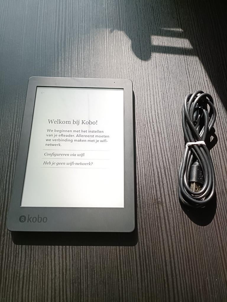 Leuke kleine Kobo ereader - met oplader!, Verzenden, 6 inch of minder, Kobo, 4 GB of minder