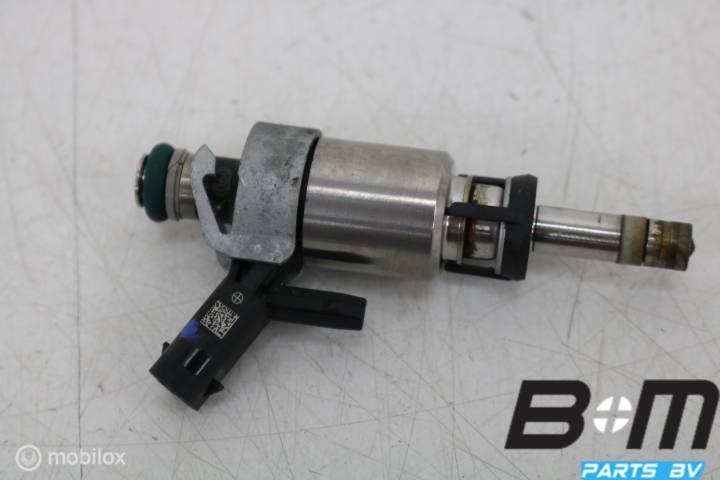 Injector Audi A3 8V 06K906036B, Gebruikt