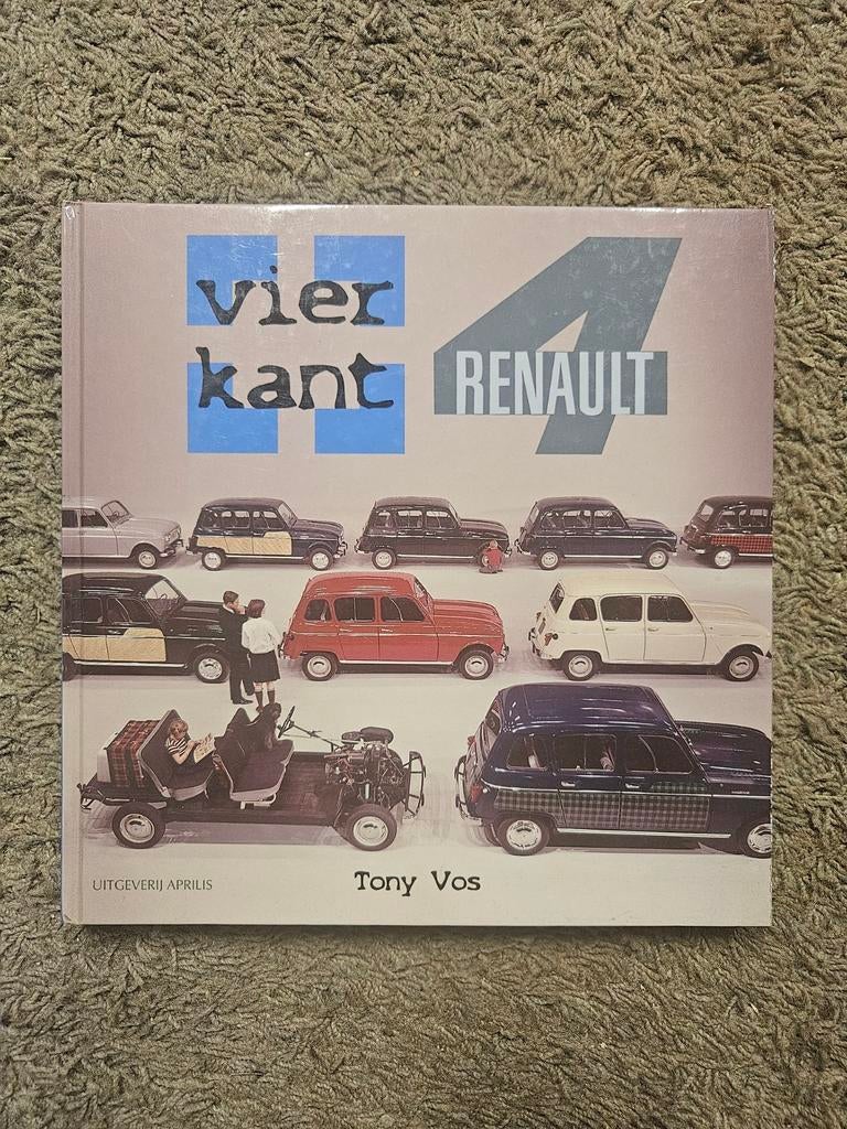 Vierkant Renault 4 - Boek over de iconische auto, Boeken, Auto's | Boeken, Ophalen of Verzenden, Zo goed als nieuw, Renault, Tony Vos