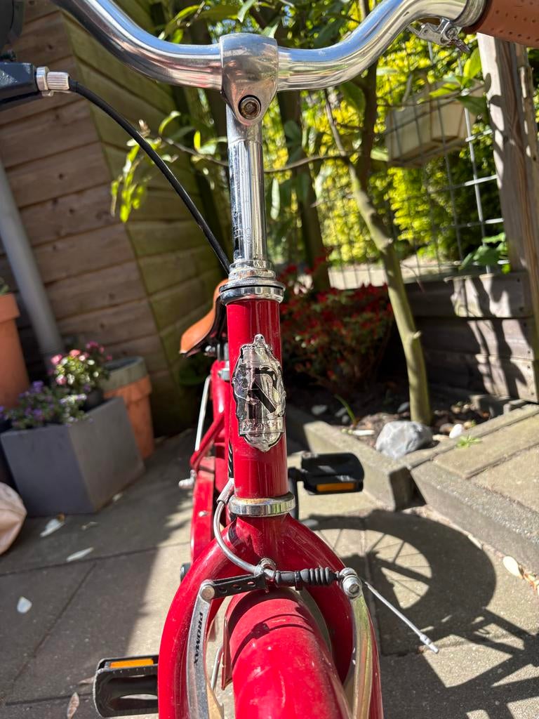 Veloretti Maxi Dakota Red Kinderfiets met Fietsbel, Ophalen of Verzenden, Gebruikt, Velgrem, 16 tot 20 inch