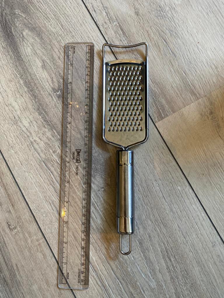 Roestvrijstalen rasp - Zo goed als nieuw, Overige typen, Zilver, Ophalen of Verzenden, Zo goed als nieuw