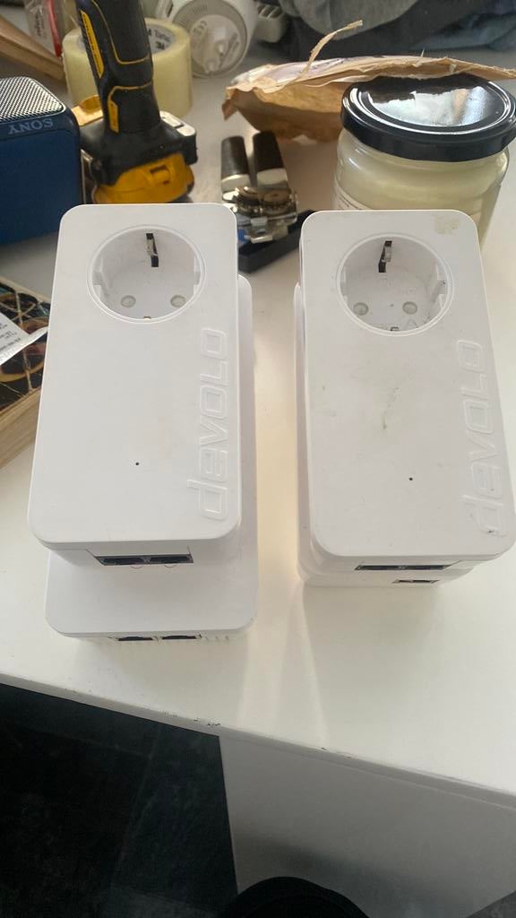 Devolo wifi versterker 1200+ en 550+ en bedrade internet, Computers en Software, WiFi-versterkers, Ophalen of Verzenden, Zo goed als nieuw