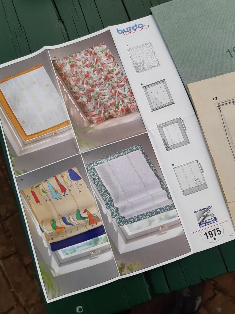 Burda naai patroon nr.1975.  Zelf dakraam rolgordijnen maken, Ophalen of Verzenden, Nieuw, Vrouw, Overige merken