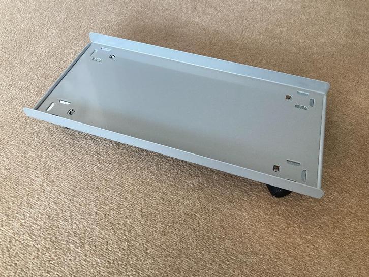 IKEA computer desktop rolplank wielen GUDMAR, Computers en Software, Desktop Pc's, Nieuw, Ophalen of Verzenden