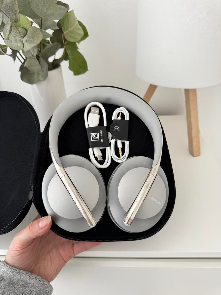 Bose Headphones 700 Silver, Ophalen of Verzenden, Gebruikt, Draadloos, Over-ear