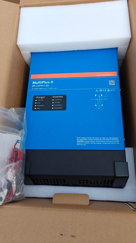 Victron MultiPlus-II 48/3000/35 Omvormer/Lader, Ophalen of Verzenden, Zo goed als nieuw, Overige typen