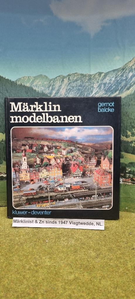 Modelbaan boek Marklin, Wisselstroom, Analoog, Zo goed als nieuw, Märklin