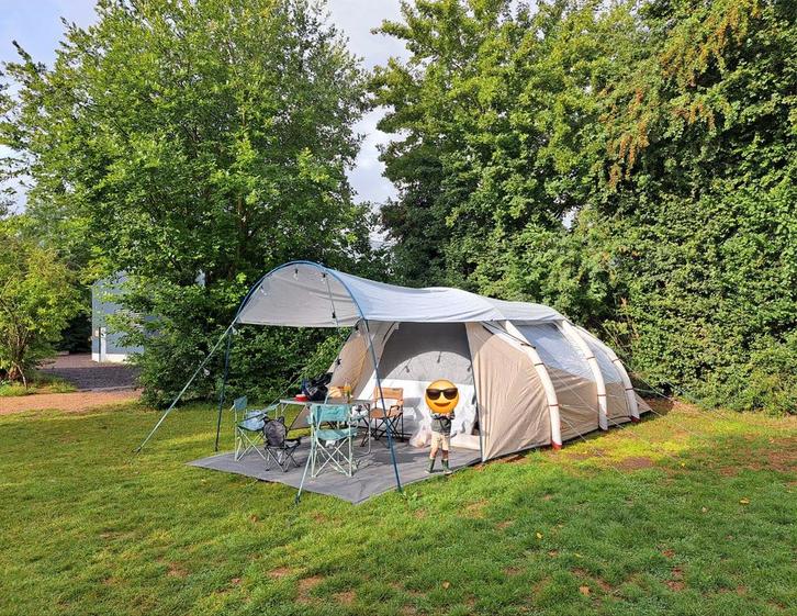 Quechua air seconds 5.2 fresh & black met luifel en kleed, Caravans en Kamperen, Tenten, Zo goed als nieuw, Ophalen