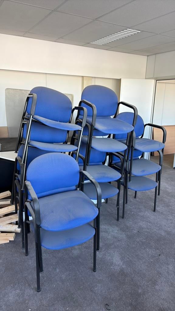 Ahrend vergaderstoelen, Ophalen, Overige materialen, Gebruikt, Blauw