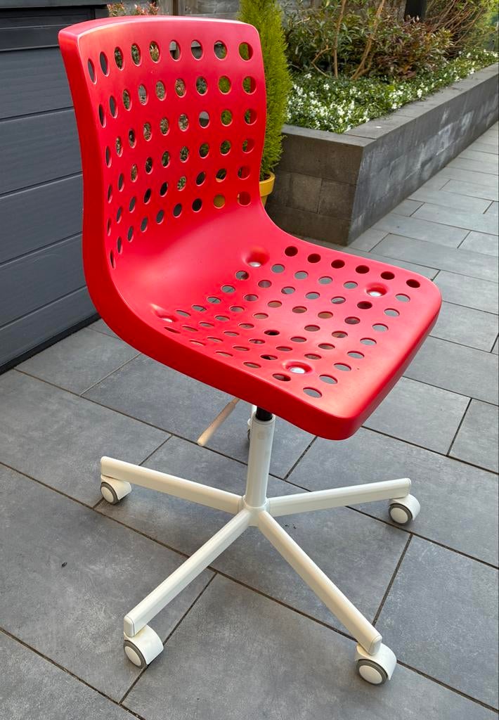 Rode bureaustoel met wieltjes - IKEA, Ophalen, Gebruikt, Rood, Bureaustoel