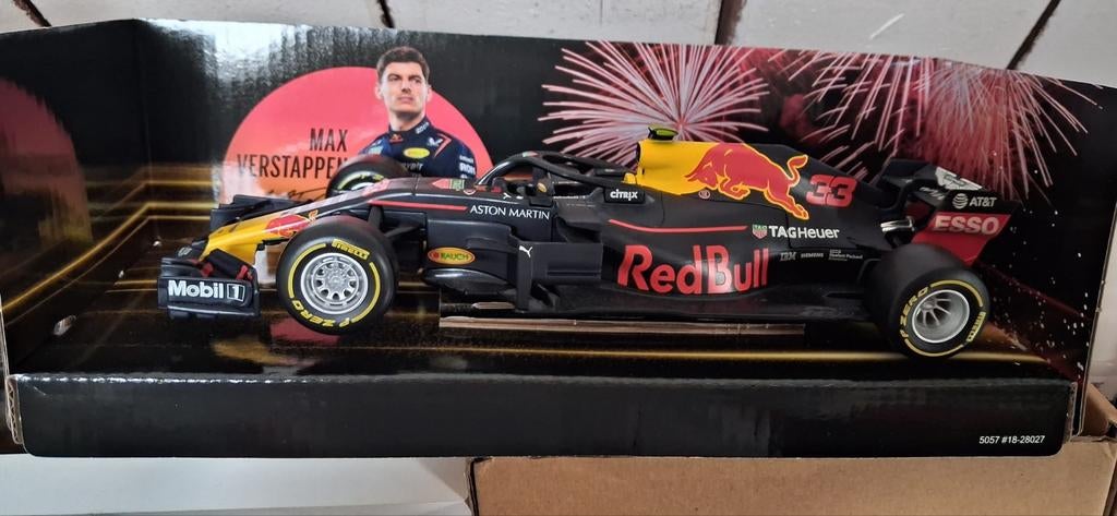 2 x Max Verstappen wagens, Ophalen, Bburago