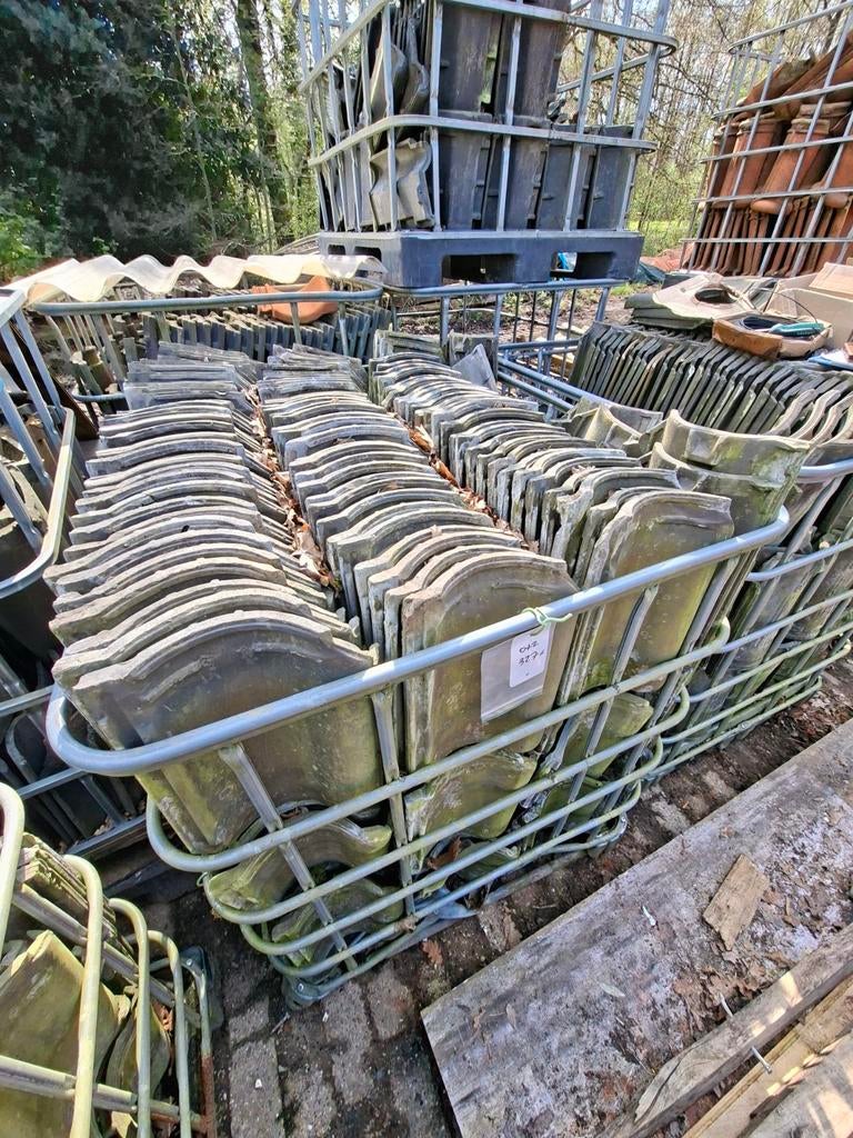 Partij O en Z dakpannen, blauw gesmoord 834 st, Ophalen