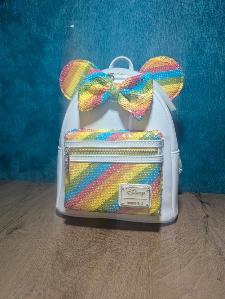 Disney Loungefly Rainbow Backpack, Verzamelen, Disney, Gebruikt, Mickey Mouse, Ophalen of Verzenden