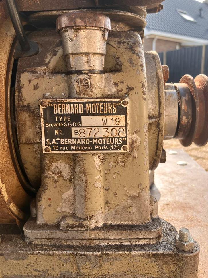 Bernard stationaire motor - Type W 19, Doe-het-zelf en Verbouw, Motoren, Gebruikt, Benzinemotor, Minder dan 1400 rpm, Ophalen