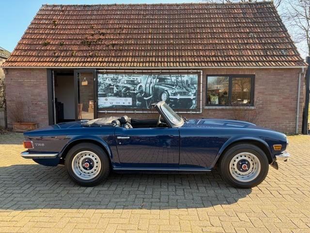 Triumph TR6 Royal Blue, 1975, Auto's, Triumph, Particulier, TR6, Open dak, Benzine, Cabriolet, Handgeschakeld, Blauw, Zwart, Kunstmatig leder