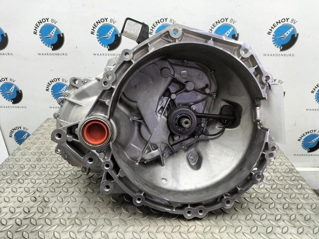 FORD PUMA TRANSMISSIE / VERSNELLINGSBAK 2023, Ophalen of Verzenden, Gebruikt, Stiba lid