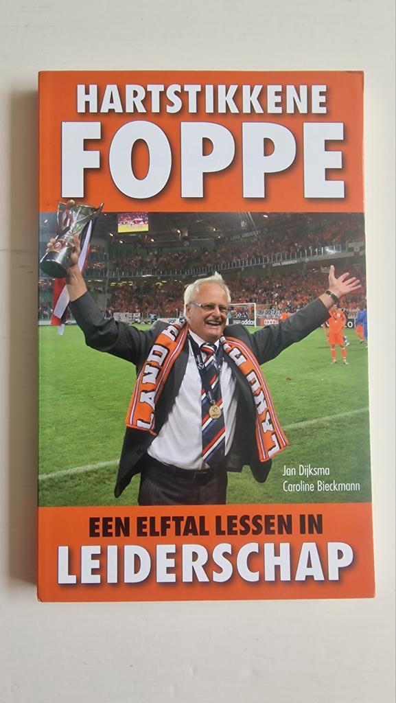 Hartstikkene Foppe: Een Elftal Lessen in Leiderschap, Boeken, Sportboeken, Zo goed als nieuw, Overige sporten, Ophalen of Verzenden