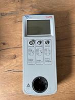 Apparatentester  Nieaf-Smitt EazyPAT 250V, Ophalen of Verzenden, Zo goed als nieuw, Elektriciteit