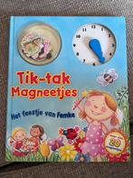 Boek klok het feestje van Femke tik tak magneetjes, Ophalen of Verzenden, Zo goed als nieuw