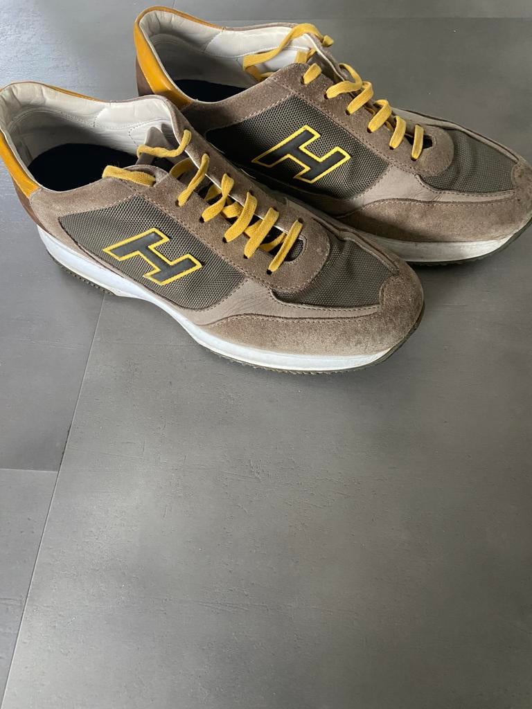 Te koop Hogan en 1 paar Nike, Kleding | Heren, Schoenen, Ophalen of Verzenden, Gedragen, Sneakers of Gympen