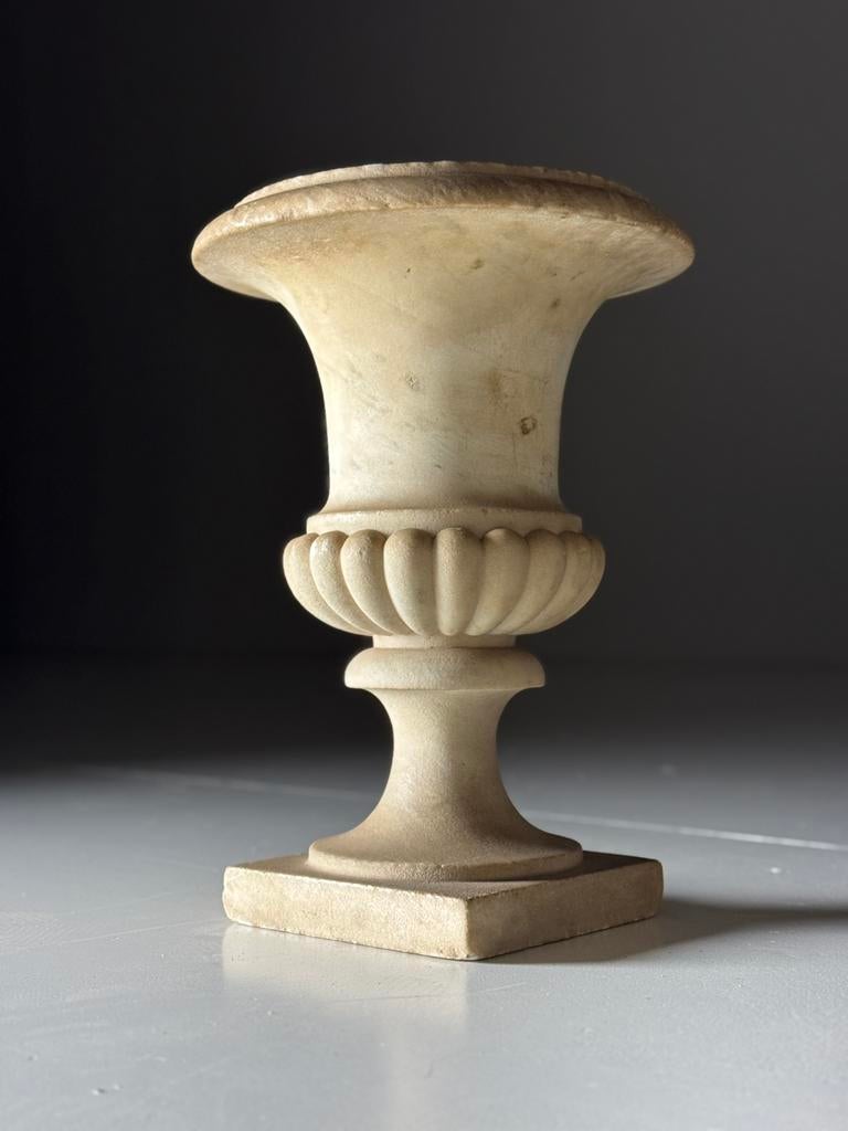 Marmeren Jardiniere vaas frans antiek, Ophalen