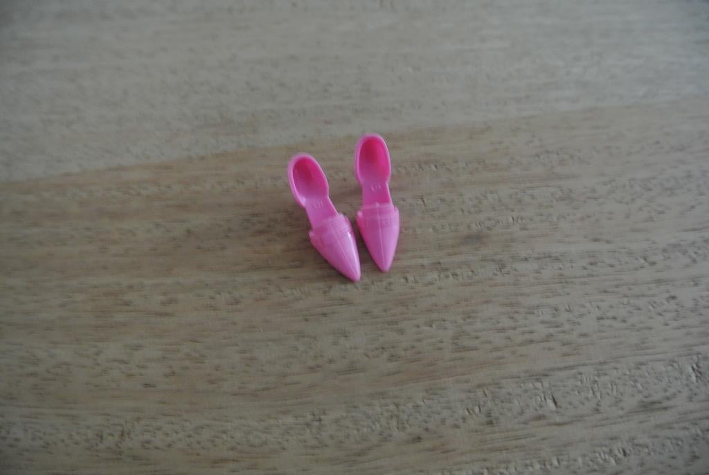 Barbie Cindy schoentjes / nr 207, Verzamelen, Ophalen of Verzenden, Zo goed als nieuw, Overige typen