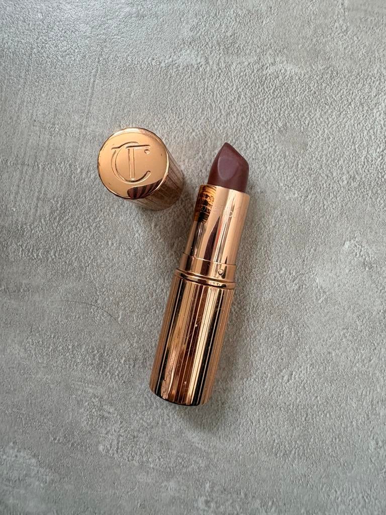 Charlotte Tilbury lipstick So 90’s, Ophalen of Verzenden, Zo goed als nieuw, Roze, Lippen