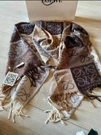 Loewe sjaal - stijlvol en warm, Ophalen of Verzenden, Zo goed als nieuw, Maat 46/48 (XL) of groter, Sjaal