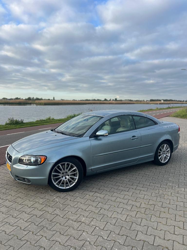 Volvo C70 2.4 D5 Geartronic 2007, Auto's, Volvo, Bedrijf, C70, Airbags, Airconditioning, Alarm, Bi-Xenon koplampen, Cruise Control