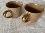 Koffiebekers in moccakleur met goud, 2 stuks, NIEUW!, Nieuw, Ophalen of Verzenden, Overige stijlen, Kop(pen) en/of Schotel(s)