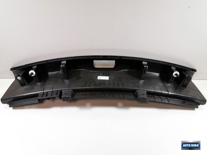 Afdekking slotvanger achter van een Polestar 2, Gebruikt, -, Overige automerken, -