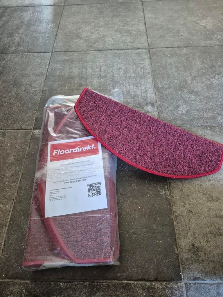 15x nieuwe trapmat, Huis en Inrichting, Ophalen, Nieuw, Minder dan 10 m², Laminaat