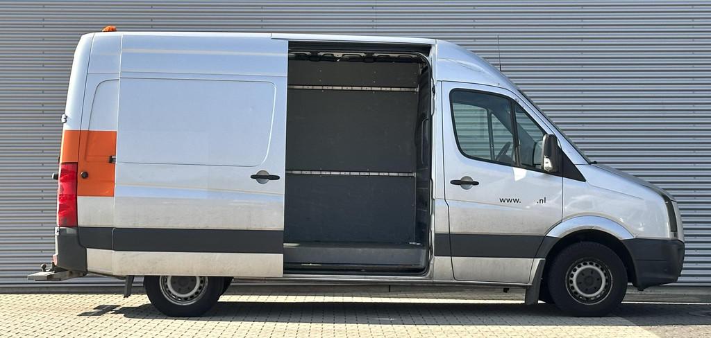 Volkswagen Crafter 46 2.5 TDI L2 Automaat airco, Auto's, Gebruikt, 2000 kg, Volkswagen, Bedrijf