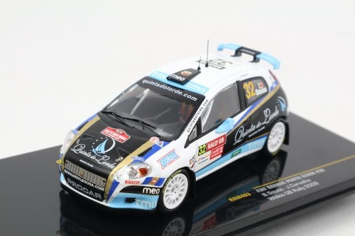 1:43 Fiat Grande Punto S2000 2009 #32 -  IXO  - Nu €16,95, Overige merken, Auto, IXO, Info@bram-modelcars.nl