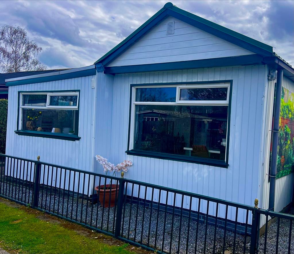 Sfeervol Chalet op Camping Reugebrink, Huizen en Kamers, Recreatiewoningen te koop, Gelderland, Chalet, Verkoop zonder makelaar